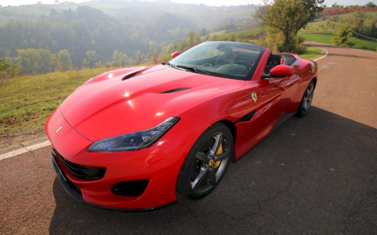 Visit_Maranello_Test_Drive_Ferrari_Portofino (4)